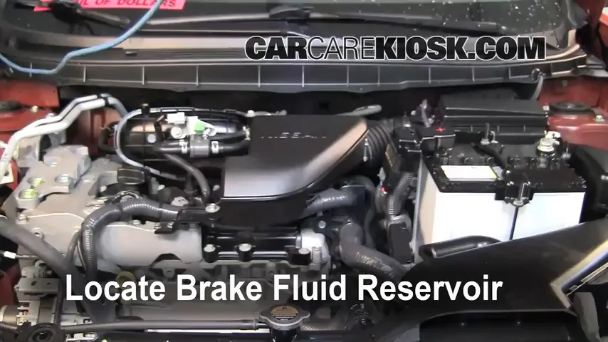 2008 Nissan Rogue SL 2.5L 4 Cyl. Brake Fluid Check Fluid Level